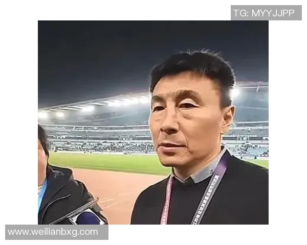 李玮锋传奇足球生涯回顾视频展现不屈精神与精彩瞬间