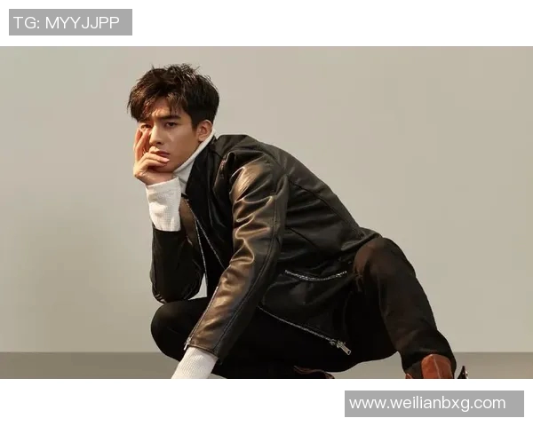 足球明星痞帅风潮流引领时尚界新风尚与年轻人的热爱碰撞出火花 足球明星痞帅风潮流引领时尚界新风尚与年轻人的热爱碰撞出火花